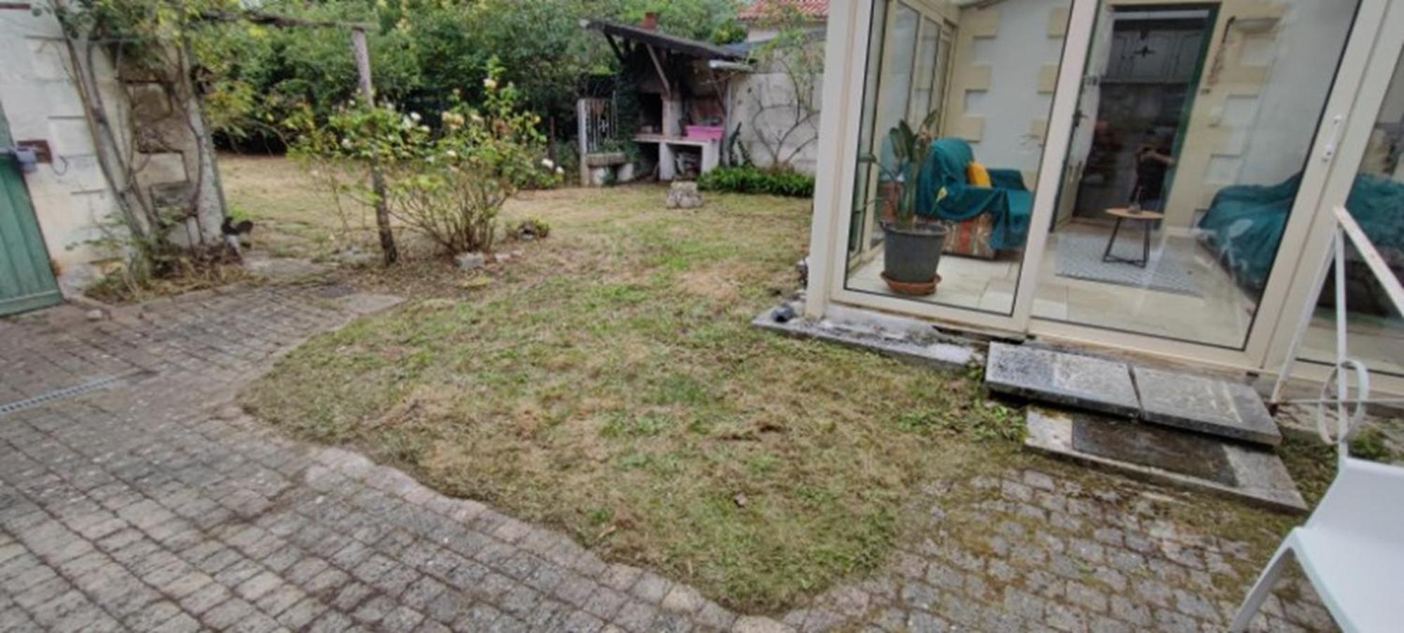 Saint-Jean-dʼAngély Maison 4 Chambres Avec Jardin מראה חיצוני תמונה